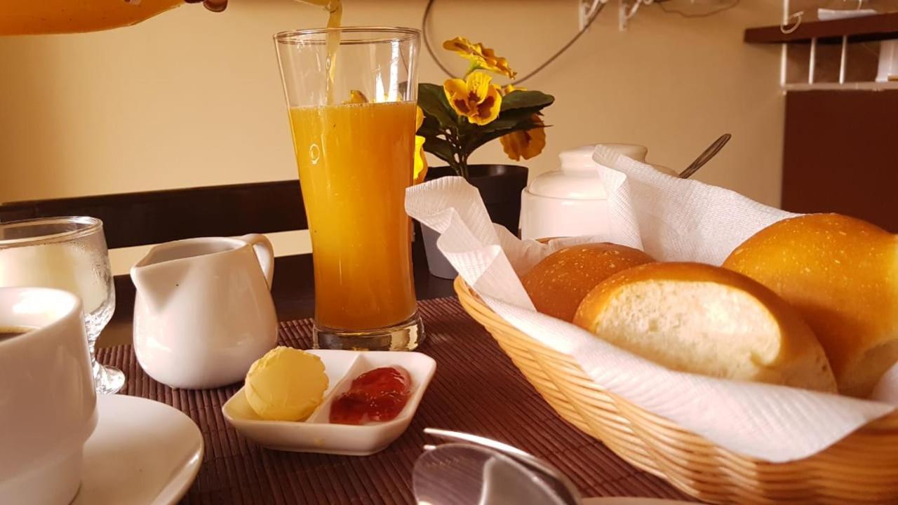 Jer'S Hostal Tumbes Kültér fotó